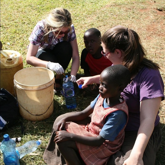 Meet your Posher, Gina - Picture 16 of 16